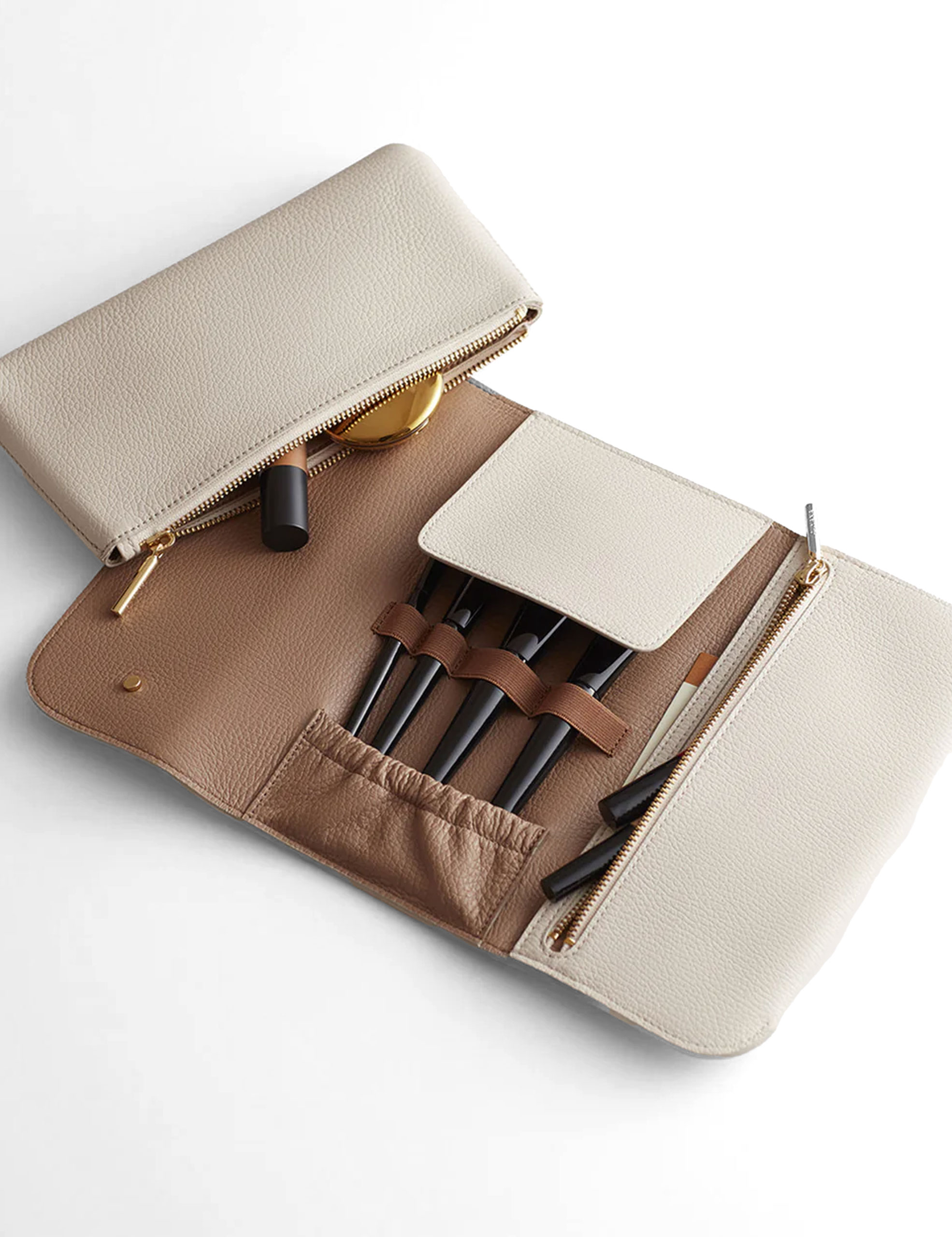 Cuyana Leather Travel Beauty Roll