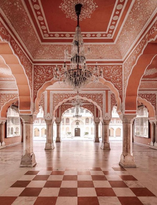 The-Palatial-World-of-Jaipur-India